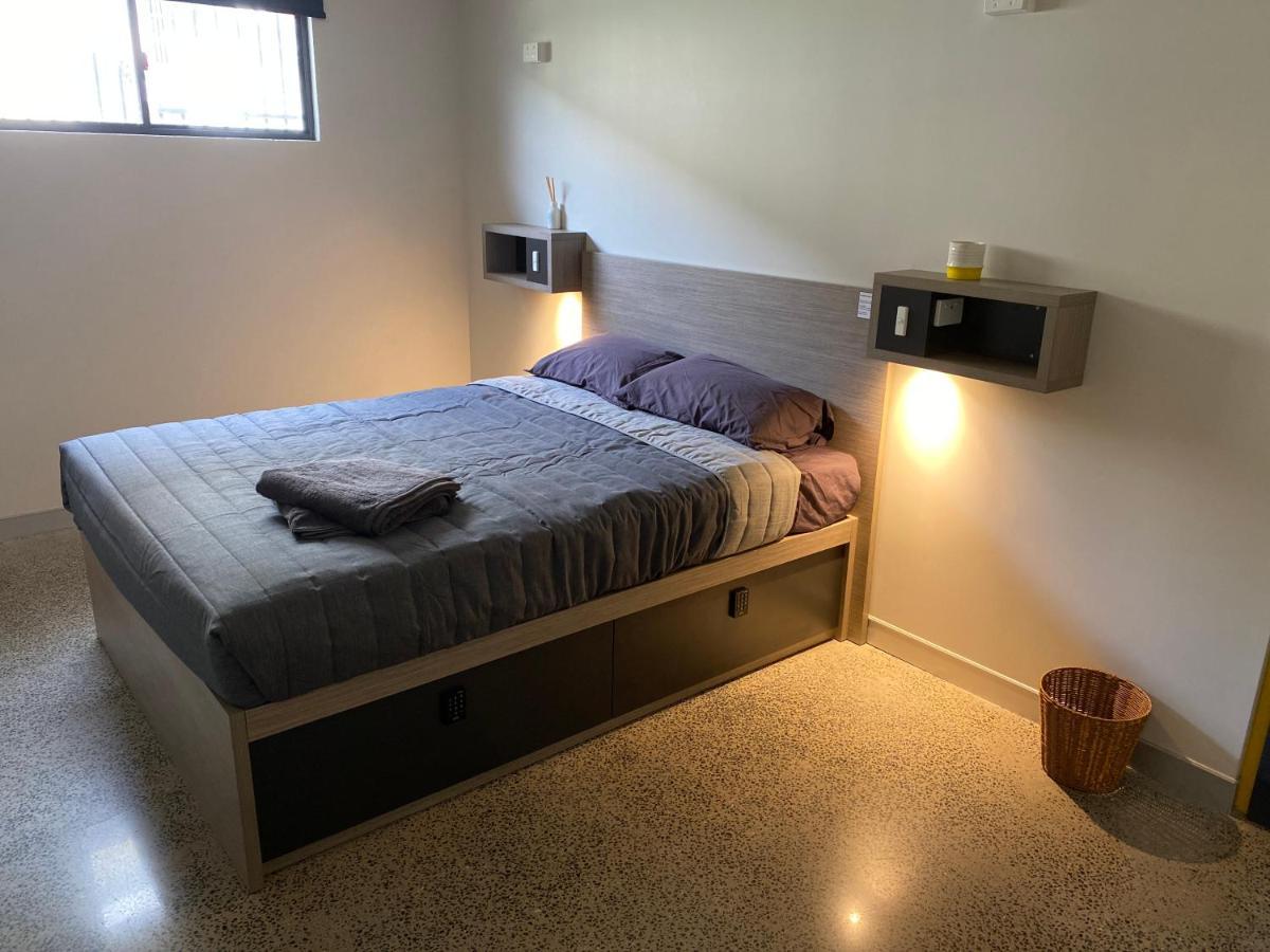 Alberts Est 2017 Innisfail Ngoại thất bức ảnh