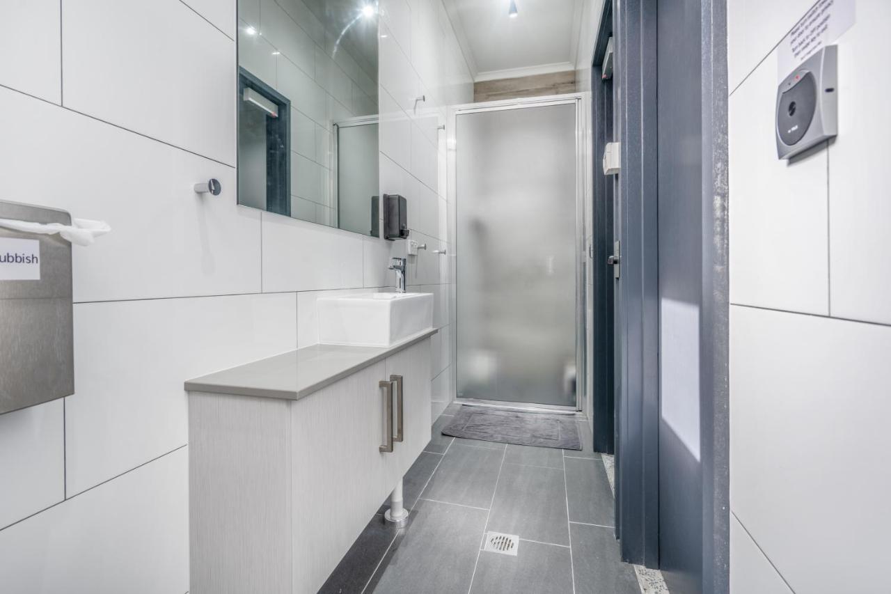 Alberts Est 2017 Innisfail Ngoại thất bức ảnh
