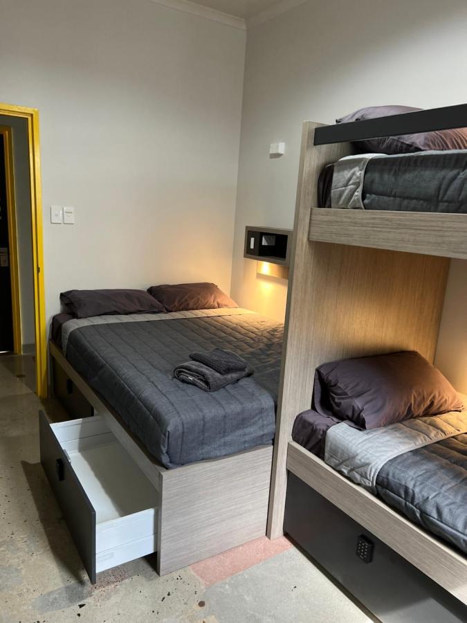 Alberts Est 2017 Innisfail Ngoại thất bức ảnh